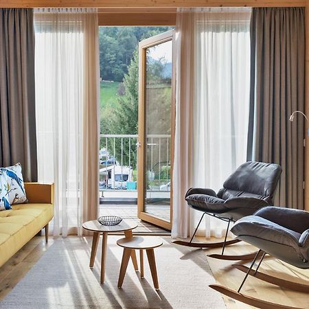Natuerlich Hell. Aparthotel & Camping Fugen Bagian luar foto