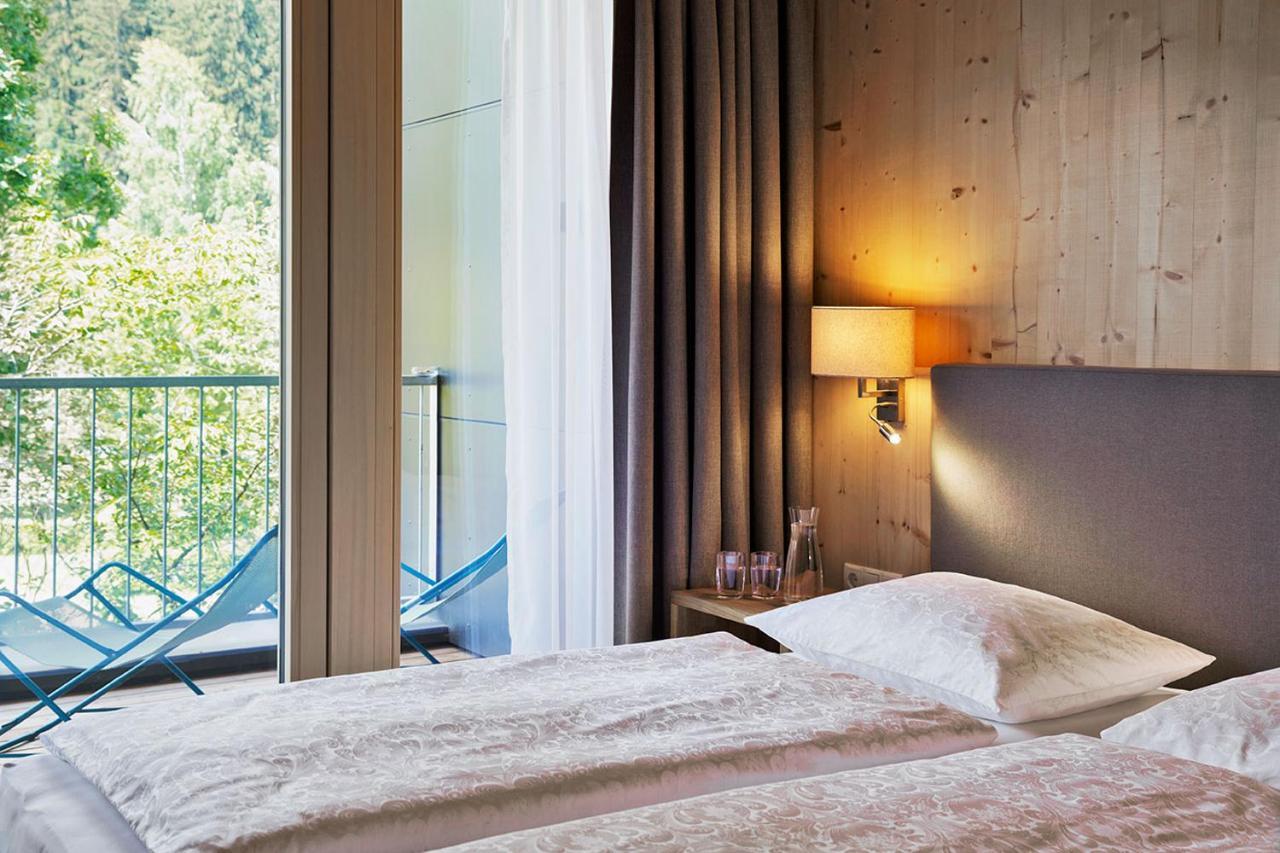 Natuerlich Hell. Aparthotel & Camping Fugen Bagian luar foto
