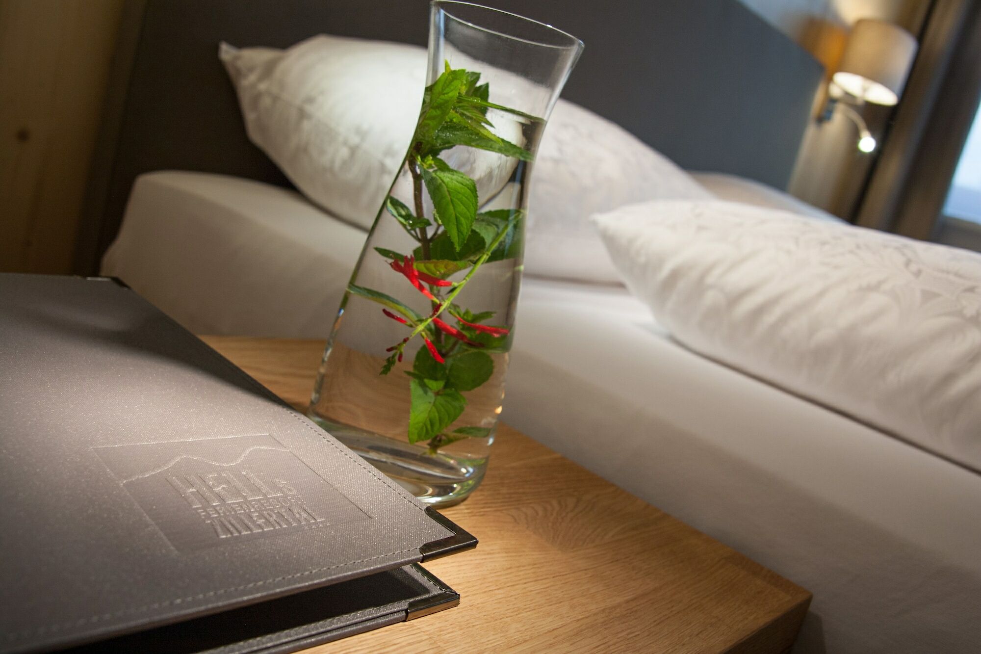 Natuerlich Hell. Aparthotel & Camping Fugen Bagian luar foto
