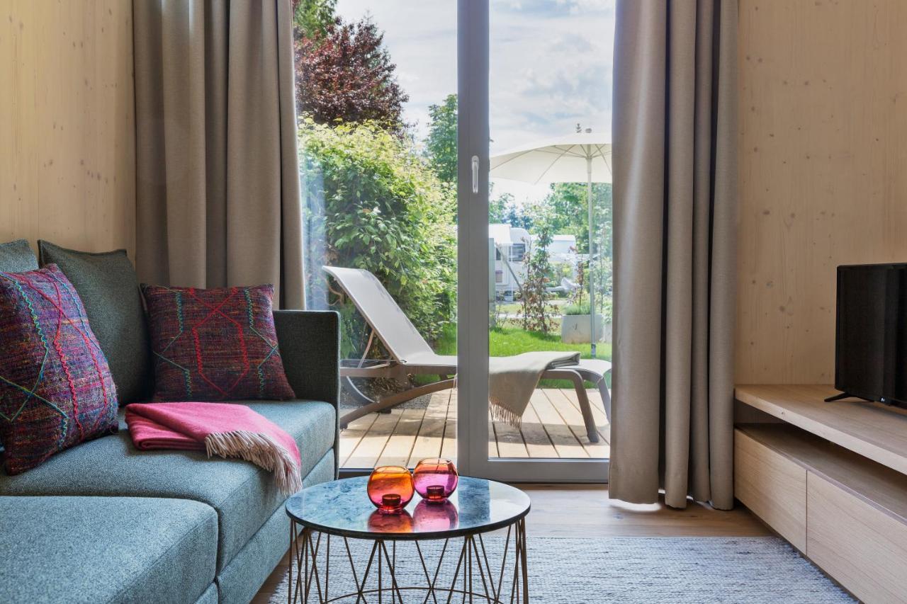 Natuerlich Hell. Aparthotel & Camping Fugen Bagian luar foto